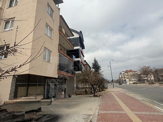 KORKUTELİ YENİ MAH.YÜZME HAVUZU KARŞISI CADDE ÜZERİ 70 m DÜKKAN - Görsel 11