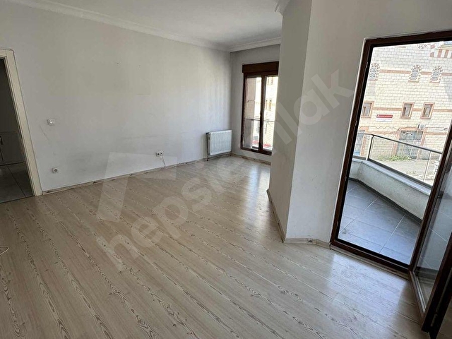 (BOŞ) AYDINEVLER MAHALLESİNDE SATILIK 2+1 DAİRE - Görsel 6
