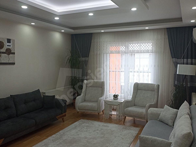 EFELİ EMLAKTAN ÇARŞI MERKEZDE SATILIK DAİRE - Görsel 12