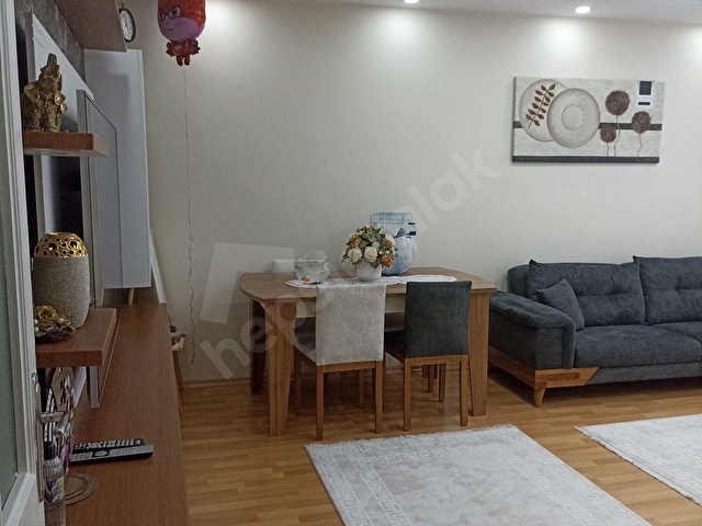 EFELİ EMLAKTAN ÇARŞI MERKEZDE SATILIK DAİRE - Görsel 8