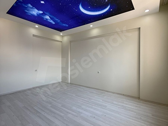 MYM GAYRİMENKULDEN SATILIK TEKEREK MH. 4 + 1 DAİRE - Görsel 8