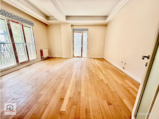 CADDEBOSTANDA 3+1 BALKONLU EBEVEYNLİ SÜPER LÜKS SIFIR BİNA