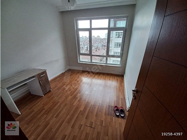 Demet Metrosuna 50 Metre Mesafede.Yapılı,3+1,Kiralık Daire - Görsel 18