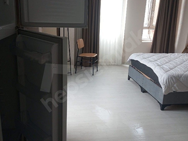 Taksim Meydan cadde üstü 2.kat full Eşyalı   Tüketimler dahil 1+0 Stüdyo daire. - Görsel 12