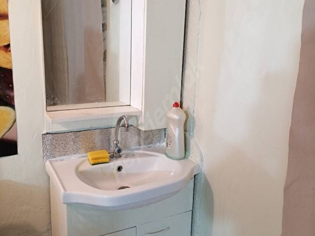 Zeytinburnunda kiralık stüdyo daire 1+0 - Görsel 4