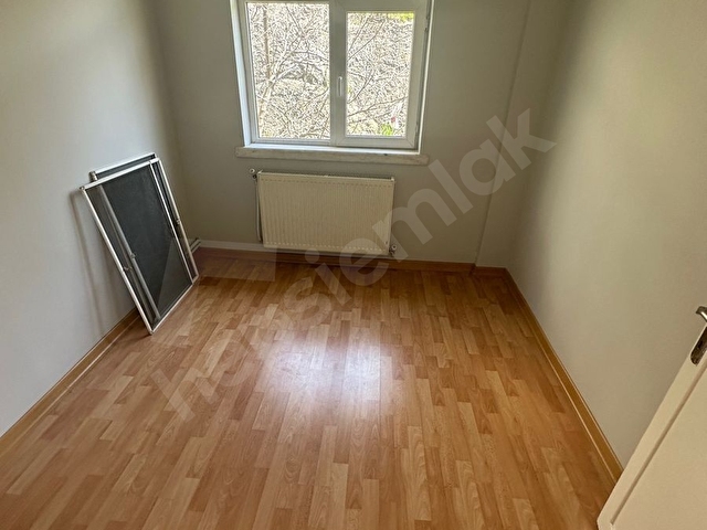 KOLEJ MEKTEP SOKAKTA 3 KAT KOMBİLİ 3+1 DAİRE - Görsel 24