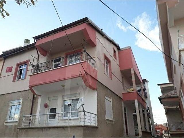 PRESTİJDEN MÜMİNE HATUN MAHALLESİNDE 2+1 MÜSTAKİL TADINDA SATILIK FIRSAT DAİRE - Görsel 2