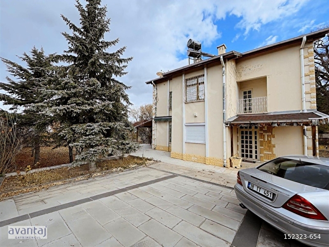 HİSARCIK ERENKÖYDE ERCİYES YOL ÜZERİ GENİŞ OTURUMLU VİLLA - Görsel 5
