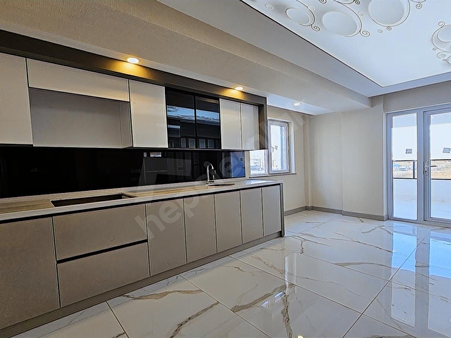 AYDDEN MENDERES MAH SATILIK 4+1 160M2 LÜKS DAİRE - Görsel 4
