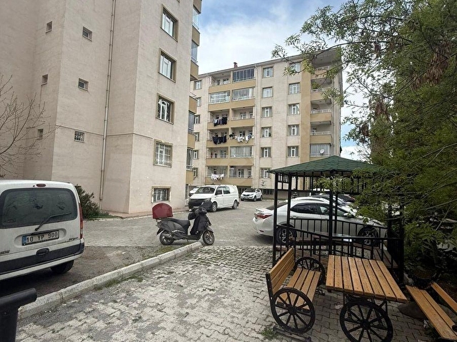 VAN MERKEZDE SATILIK SİTE İÇİ DAİRE - Görsel 5