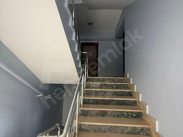 VAN MERKEZDE SATILIK SİTE İÇİ DAİRE - Görsel 10