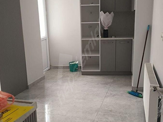 METROBÜSE YÜRÜME MESAFESİNDE BAHÇELİEVLER HÜRRİYET MAH 3+1 DAİRE - Görsel 5