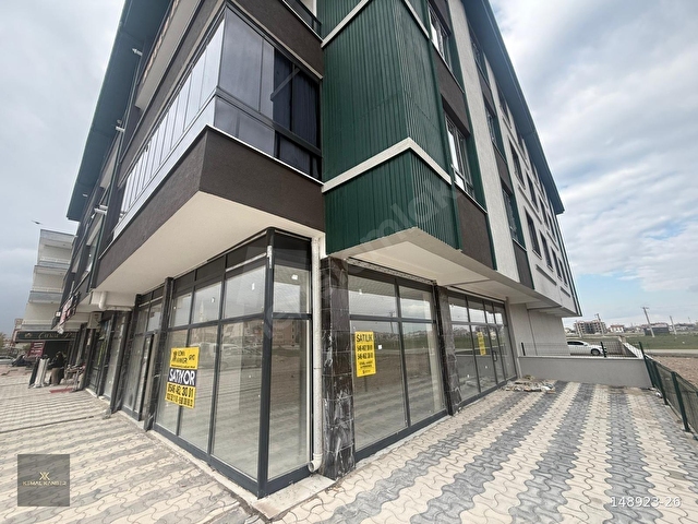 KEMAL KANBERDEN ALAKOVADA CADDEYE CEPHE SATILIK 265 m² DÜKKAN - Görsel 3