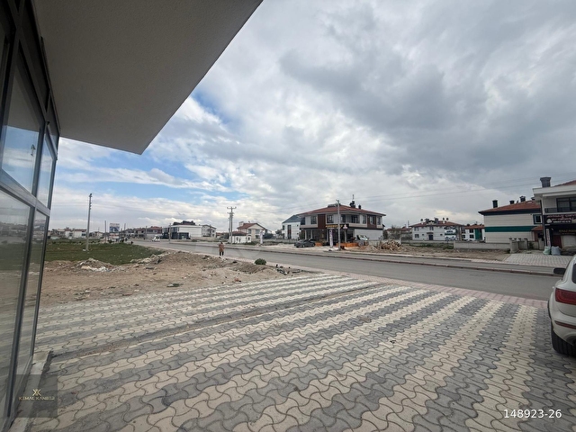 KEMAL KANBERDEN ALAKOVADA CADDEYE CEPHE SATILIK 265 m² DÜKKAN - Görsel 5