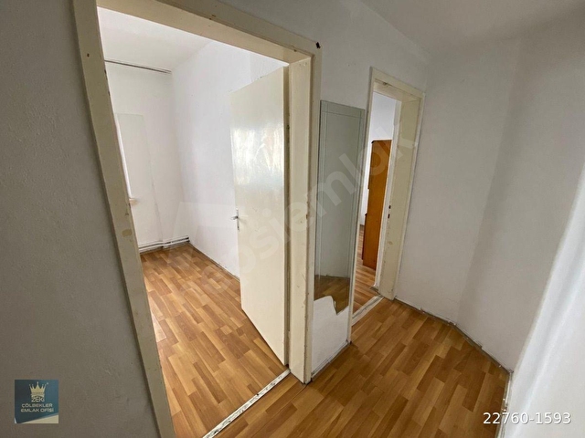 ACİL KİRALIK! KEÇİÖREN’DE FIRSAT 2+1 DAİRE - Görsel 3
