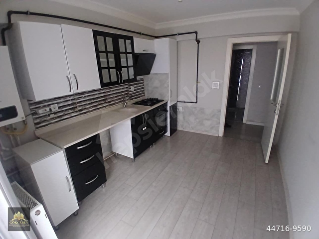 GÖKÇEBEYDEN ŞAHİNTEPEDE 2+1 ASANSÖRLÜ 100m2 Y.GİRİŞ YAPILI CADDE DİBİ!!! - Görsel 2