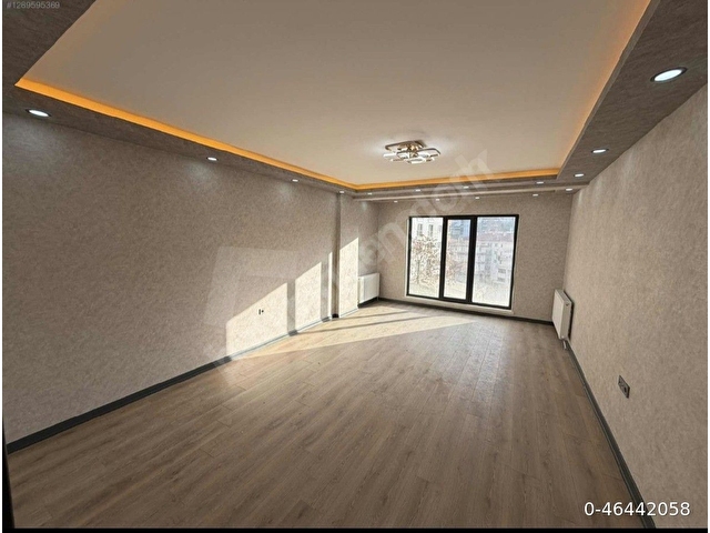 SAHİBİNDEN MERKEZİ KONUMDA ULAŞIMA YAKIN 134m2 SIFIR DAİRE - Görsel 9