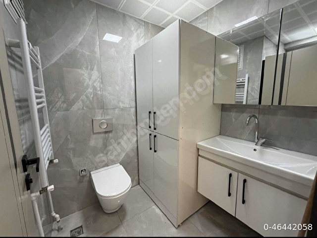 SAHİBİNDEN MERKEZİ KONUMDA ULAŞIMA YAKIN 134m2 SIFIR DAİRE - Görsel 13