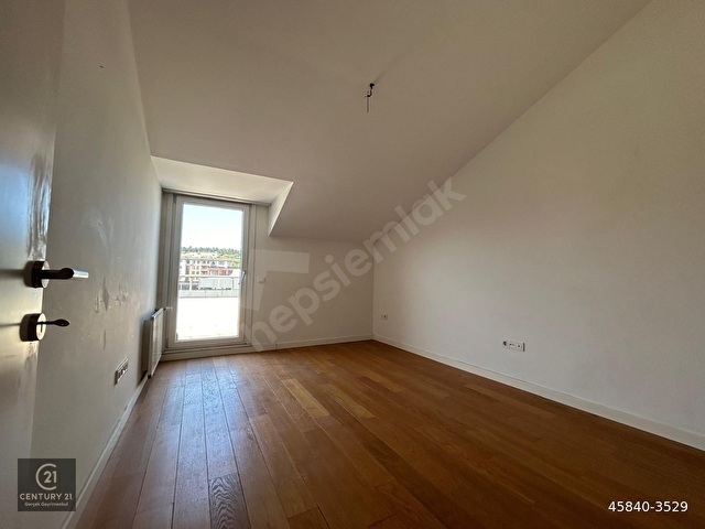 Göktürk Riverside Sitesi Teraslı 156 m2 2+1 Çatı Dublex Daire - Görsel 24
