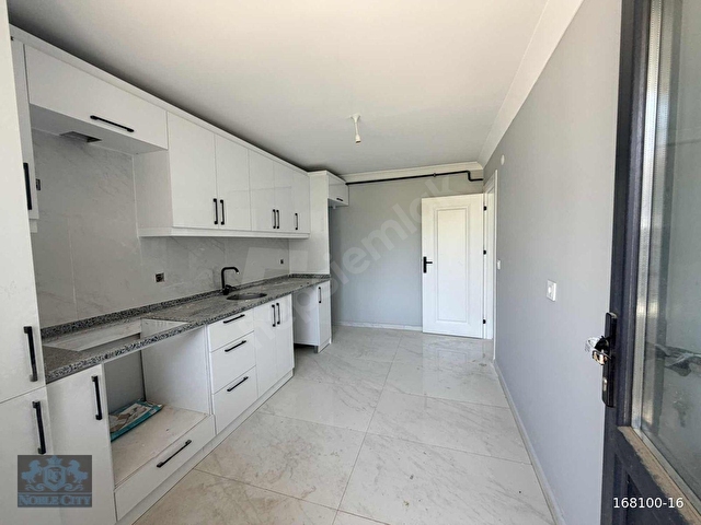 DENİZ MANZARALI PLAJA YÜRÜME MESAFESİ 2+1 KUSURSUZ DAİRE - Görsel 10