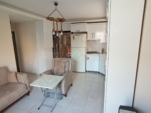 Deniz Alayına Palmiye Hastanesine Yakın Kiralık Eşyalı Daire