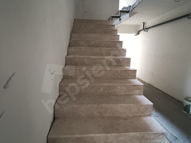 Cadde cepheli 3+1 Lüx Daire - Görsel 8