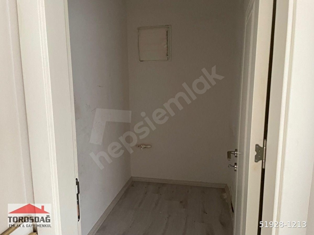 VAN İKINISAN CADDESİ 4+1 KİRALIK DAİRE - Görsel 24