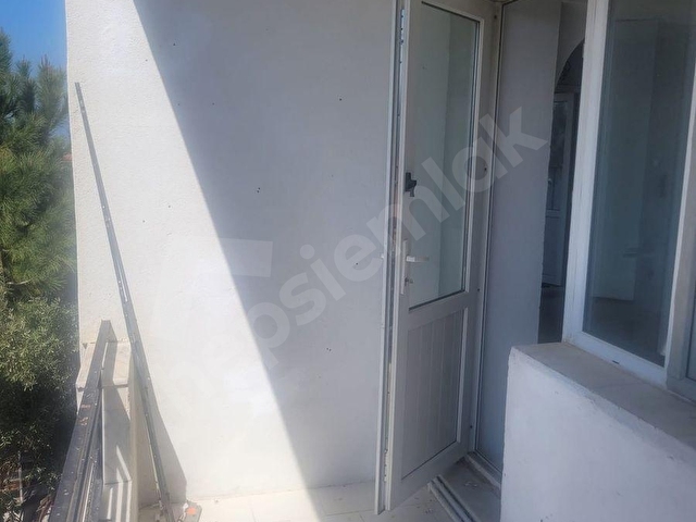 SELÇUK 14 MAYIS MAHALLESİNDE MANZARALI KİRALIK ÖZEL 2+1 DAİRE - Görsel 23