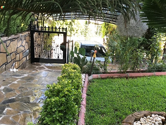 Sahibinden 850 M2 Arsa İçinde Köşe Villa - Görsel 22