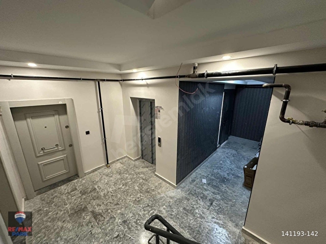 REMAX PARK BARLAS GÜRLERDEN FIRSAT 2+1 LÜKS DAİRE - Görsel 5