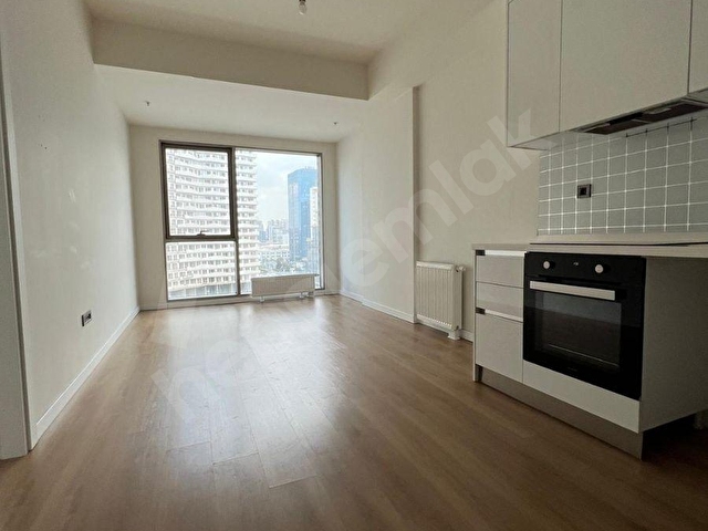 NİVO İSTANBUL SİTESİNDE PEYZAJ MANZARALI EŞYASIZ/ BOŞ 1+1 KİRALIK DAİRE - Görsel 6