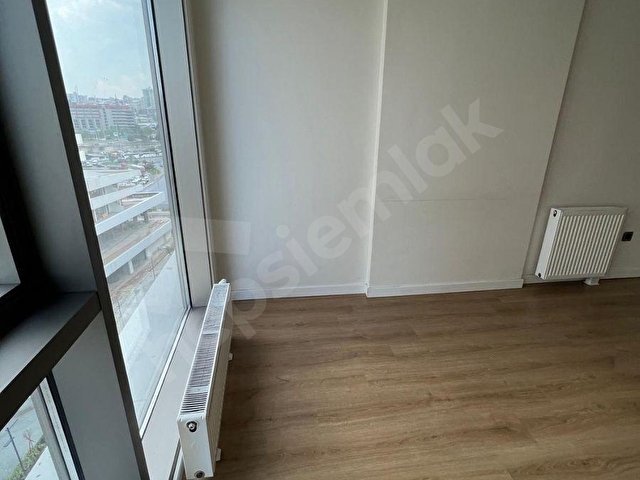NİVO İSTANBUL SİTESİNDE PEYZAJ MANZARALI EŞYASIZ/ BOŞ 1+1 KİRALIK DAİRE - Görsel 20