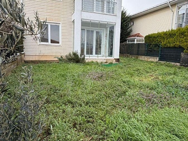 Büyükçekmece Güzelşehir Fatih Sit.150m2 Kiralık 3+1 Dubles Villa - Görsel 24