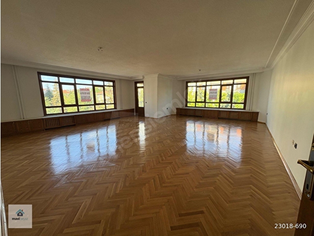 Çankaya Portakal Çiceği & Hava Sokak Köşesinde Kiralık Geniş Daire - Görsel 4