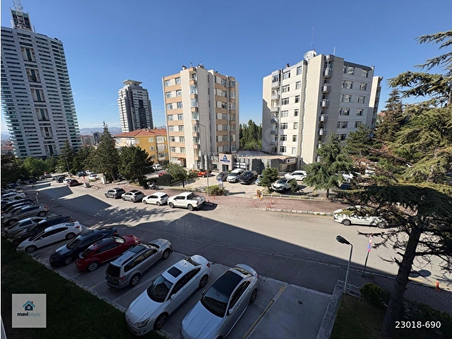 Çankaya Portakal Çiceği & Hava Sokak Köşesinde Kiralık Geniş Daire - Görsel 28