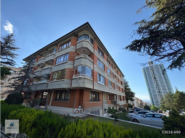Çankaya Portakal Çiceği & Hava Sokak Köşesinde Kiralık Geniş Daire
