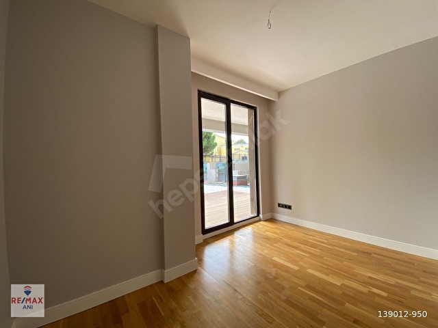 Çengelköy Bahçelievler De Bahçe Katı Kiralık 2+1 Daire - Görsel 12