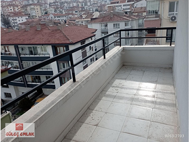 GÜLEÇTEN CEVİZLİDERE CADESİ YAKINI,MANTOLAMALI,İSKANLI,KATTA,3 BALKONLU,YAPILI,3+1 130 M2 BOŞ DAİRE - Görsel 4