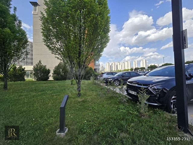 KAŞMİR PARKSU KONUTLARINDA FUL EŞYALI KİRALIK 2+1 DAİRE - Görsel 2