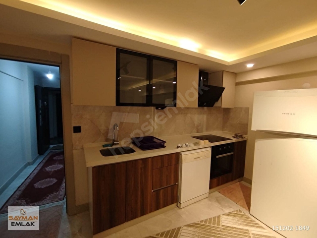 SAYMANDAN EVLİYA ÇELEBİ MAHALLESİNDE EŞYALI 1+1 DAİRE - Görsel 2