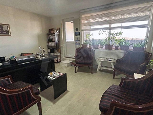 KIZILAY MERKEZDE 2+1 SATILIK OFİS | 70 m² - Görsel 18