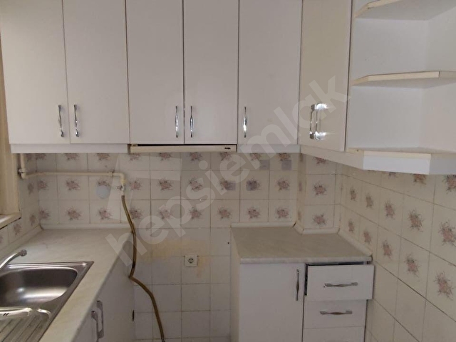 ŞİŞLİ KUYULUBAĞ SOKAKTA 2 ODA 1 SALON KOMBİLİ 2. KAT OTURUMA HAZIR KİRALIK DAİRE - Görsel 21