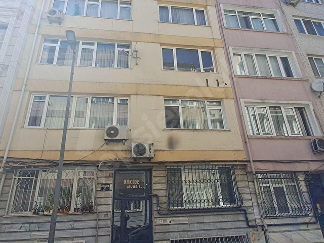 ŞİŞLİ KUYULUBAĞ SOKAKTA 2 ODA 1 SALON KOMBİLİ 2. KAT OTURUMA HAZIR KİRALIK DAİRE