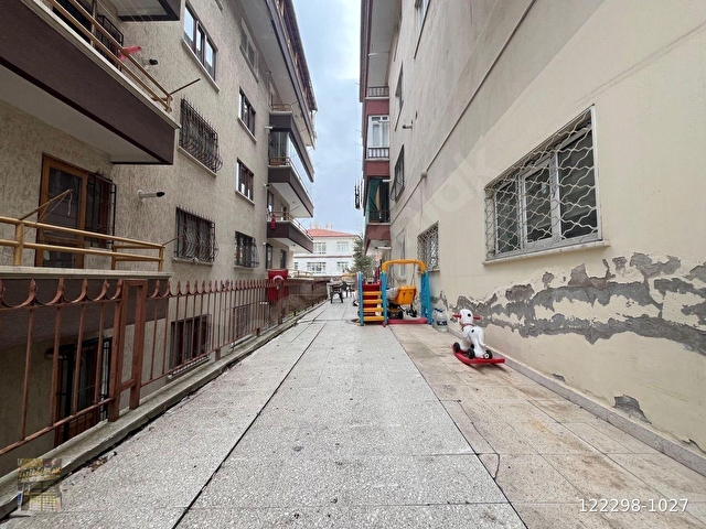 PINARBAŞI MAH 3+1 TERAS BALKONLU 120 M2 YAPILI CADDE ÜZERİ - Görsel 23