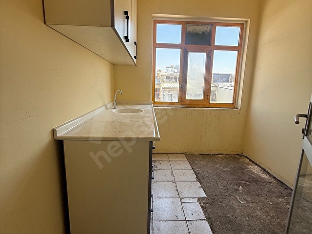 CNR DEN İVEDİK OSB ÖZSAN İŞ MERKEZİNDE 200 M2 KİRALIK İŞYERİ - Görsel 12