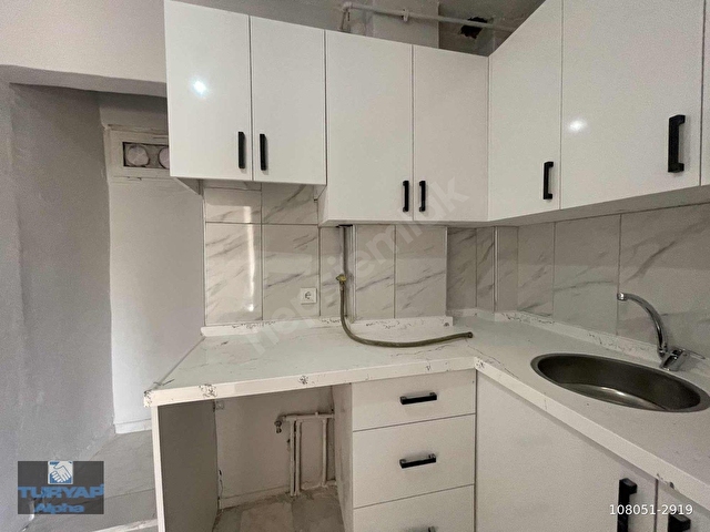 Hırkai Şerif |Ara kat | Full Tadilatlı |2+1 Kiralık - Görsel 4