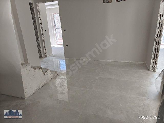 TUTKUDAN Y. BAHÇELİ EVLERDE SIFIR BİNADA ÖN CEPHE 4+1 DUBLEKS DAİRE - Görsel 8