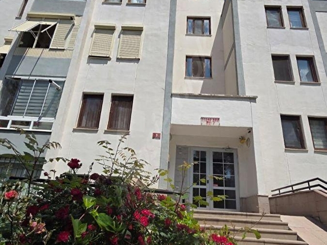 Eryaman Tunahan Mahallesinde; Site İçerisinde,Asansörlü,Otoparklı, Ara Katta, 2+1,Kiralık Daire.. - Görsel 2