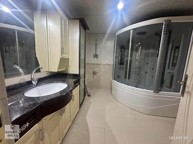 DİUSBURG BUL . BİR İÇERİ TRANVAY YANI 4+1 ULTRA LÜKS GÖBEK DAİRE - Görsel 26