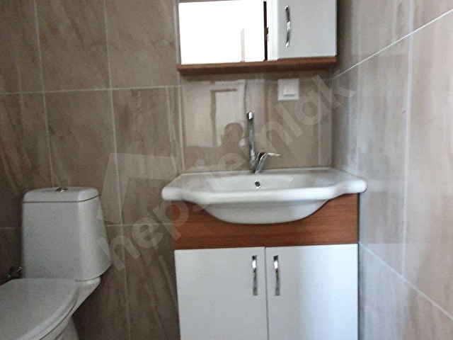 BAHARDAN GÖRÜKLEDE 1+1 EŞYALI KİRALIK DAİRE - Görsel 8